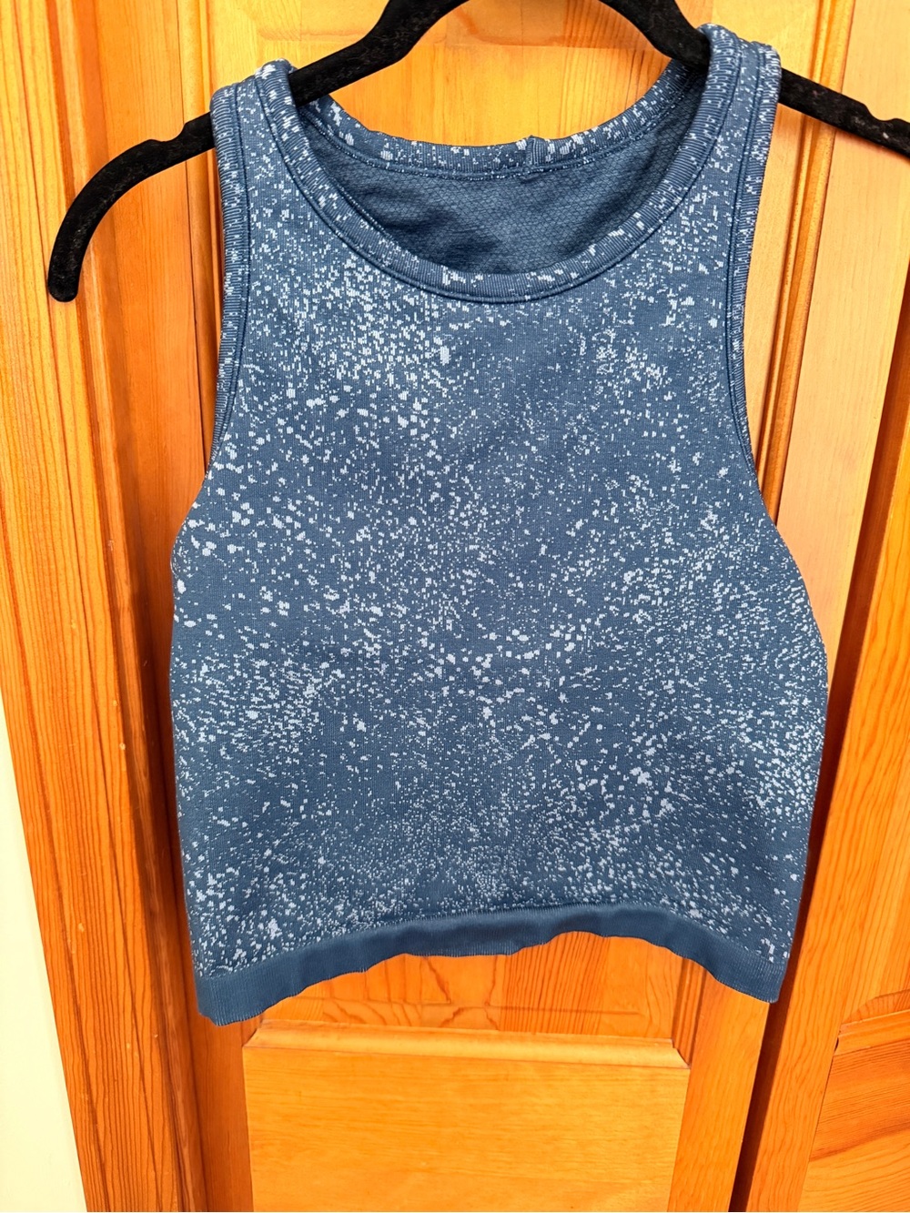 Lululemon Ebb to Street Cropped Racerback Tank Top EUC size 8